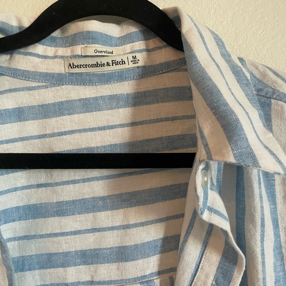 Abercrombie Oversized Button Up | size M - Picture 2 of 3